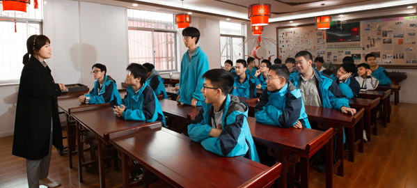 雁塔 分类教学，因材施教，采取“一类一方案、一人一目标”的教学方法