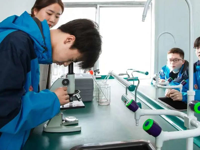 雁塔化学实验室