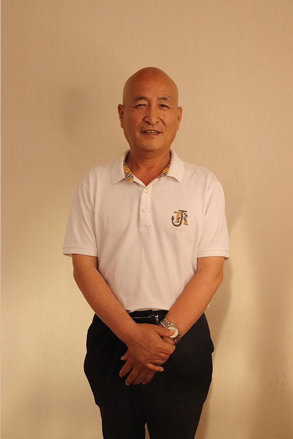 雁塔杨养民 本科学历，毕业于陕西师范大学